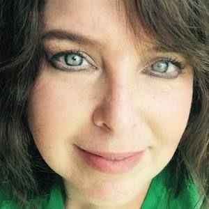 Meet your Posher, Stacie